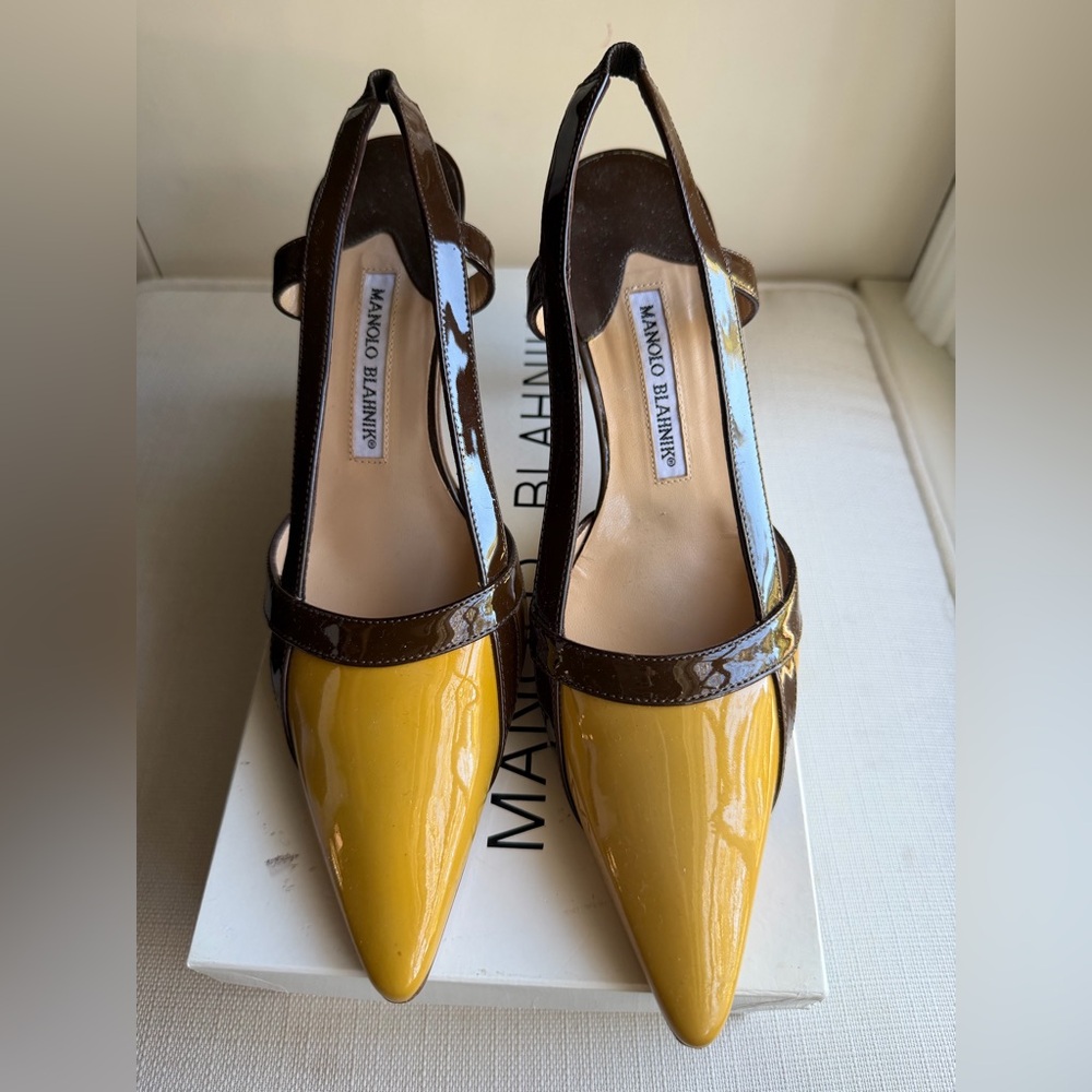 Manolo Blahnik Yellow and Brown Patent Leather Heels